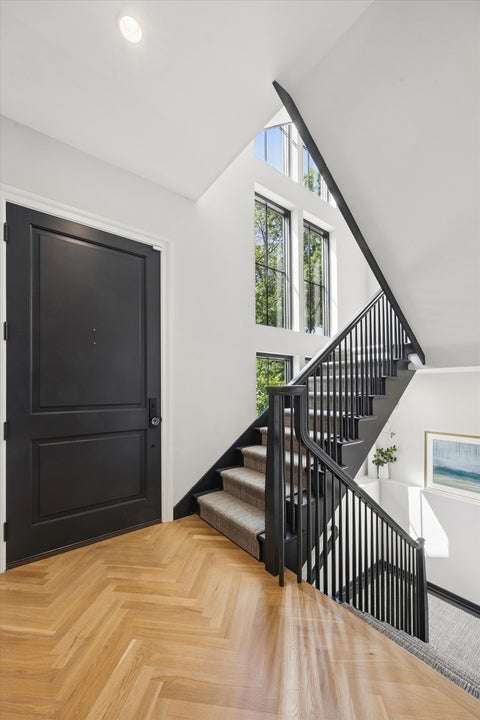 Tiny photo for 17 Ulm Place, Hinsdale, IL 60521 (MLS # 12774207)