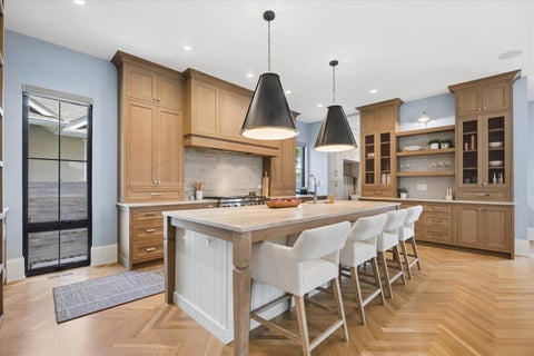 Tiny photo for 17 Ulm Place, Hinsdale, IL 60521 (MLS # 12774207)