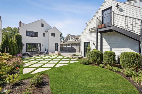 Tiny photo for 17 Ulm Place, Hinsdale, IL 60521 (MLS # 12774207)