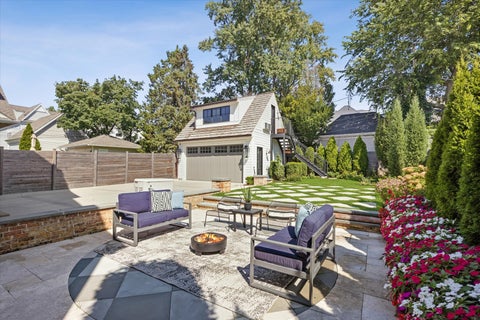 Tiny photo for 17 Ulm Place, Hinsdale, IL 60521 (MLS # 12774207)