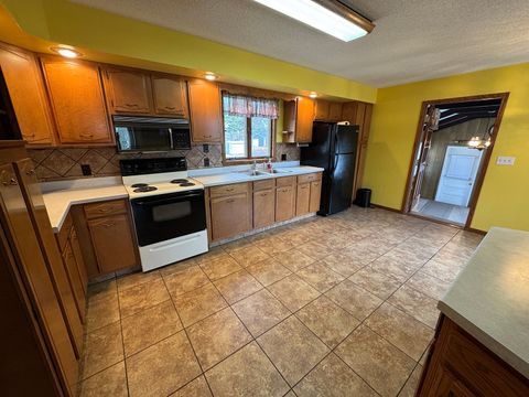 Tiny photo for 503 N Main Street, Chadwick, IL 61014 (MLS # 12585983)