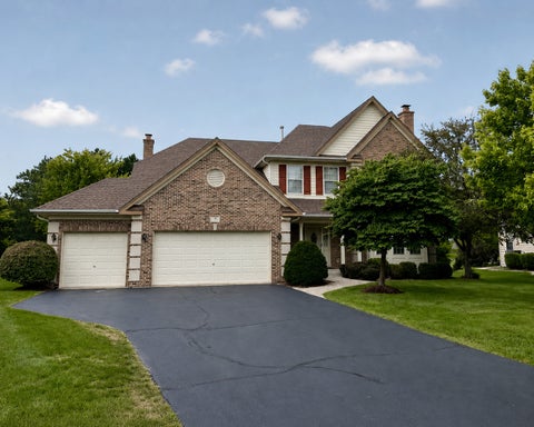 Photo of 4 Wellesley Court, Hawthorn Woods, IL 60047 (MLS # 12730351)