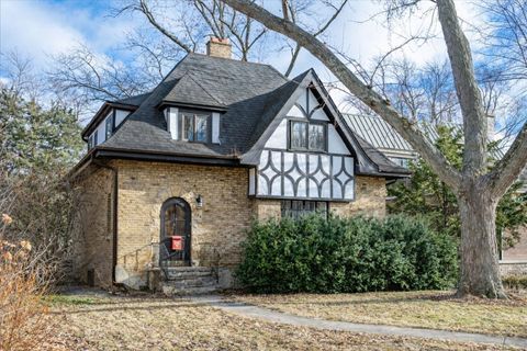 128 Lawndale Avenue Wilmette IL 60091