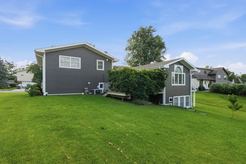 Tiny photo for 919 Hillview Drive, Lemont, IL 60439 (MLS # 12693694)