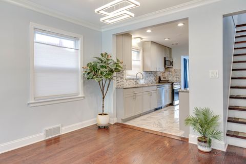 Tiny photo for 6149 N Karlov Avenue, Chicago, IL 60646 (MLS # 12580237)