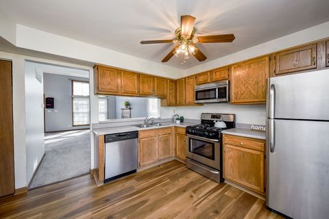 Tiny photo for 1266 SEABURY Circle, Carol Stream, IL 60188 (MLS # 12572183)