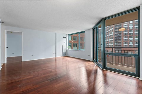 Tiny photo for 440 N McClurg Court #1105, Chicago, IL 60611 (MLS # 12754117)