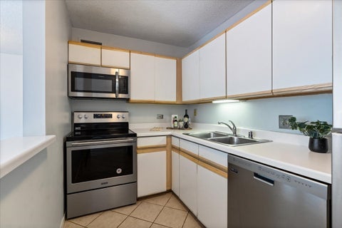 Tiny photo for 440 N McClurg Court #1105, Chicago, IL 60611 (MLS # 12754117)