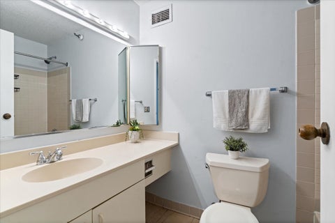 Tiny photo for 440 N McClurg Court #1105, Chicago, IL 60611 (MLS # 12754117)