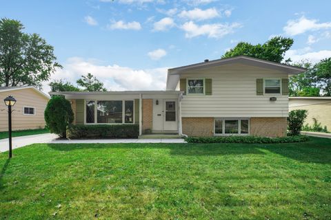 Photo of 330 N Illinois Avenue, Glenwood, IL 60425 (MLS # 12478783)