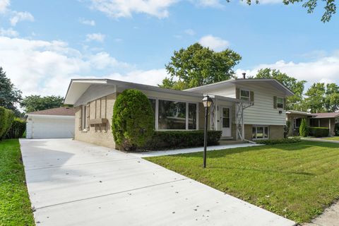 Tiny photo for 330 N Illinois Avenue, Glenwood, IL 60425 (MLS # 12478783)