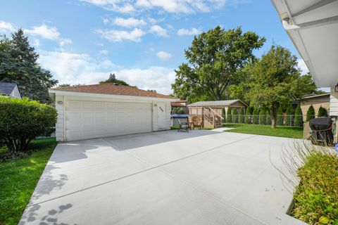 Tiny photo for 330 N Illinois Avenue, Glenwood, IL 60425 (MLS # 12478783)