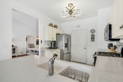 Tiny photo for 2054 Carillon Drive, Grayslake, IL 60030 (MLS # 12544824)