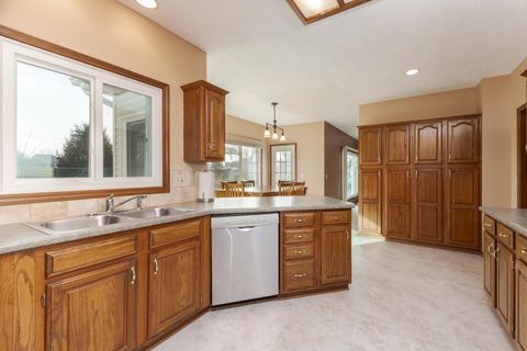 Tiny photo for 2611 Kolby Court, Bloomington, IL 61704 (MLS # 12540106)