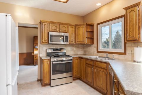 Tiny photo for 2611 Kolby Court, Bloomington, IL 61704 (MLS # 12540106)