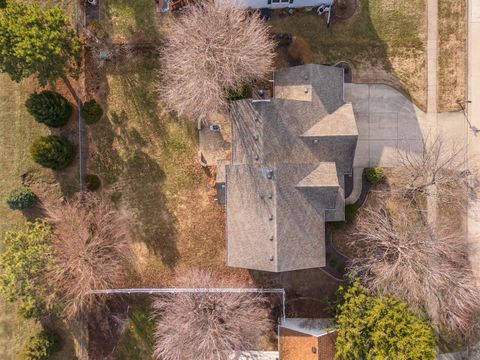 Tiny photo for 2611 Kolby Court, Bloomington, IL 61704 (MLS # 12540106)