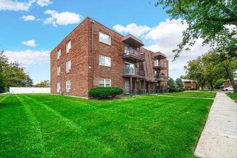 Tiny photo for 903 Elder Road #7, Homewood, IL 60430 (MLS # 12765509)