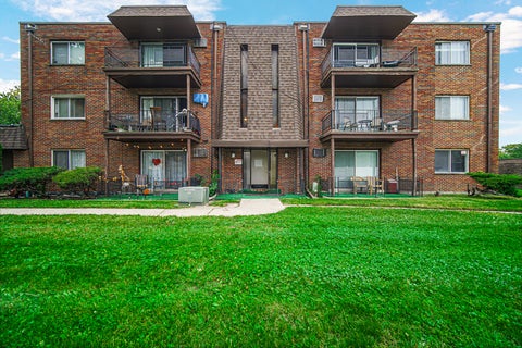 Tiny photo for 903 Elder Road #7, Homewood, IL 60430 (MLS # 12765509)