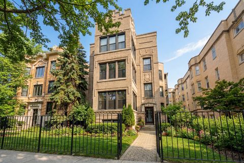 Photo of 4516 N Greenview Avenue #2, Chicago, IL 60640 (MLS # 12575288)