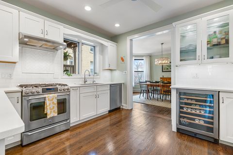 Tiny photo for 4516 N Greenview Avenue #2, Chicago, IL 60640 (MLS # 12575288)