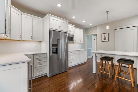 Tiny photo for 4516 N Greenview Avenue #2, Chicago, IL 60640 (MLS # 12575288)