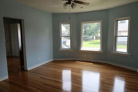 Tiny photo for 1000 Vine Street, Joliet, IL 60435 (MLS # 12694873)