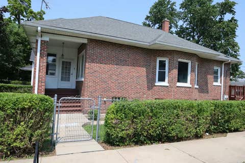 Tiny photo for 1000 Vine Street, Joliet, IL 60435 (MLS # 12694873)
