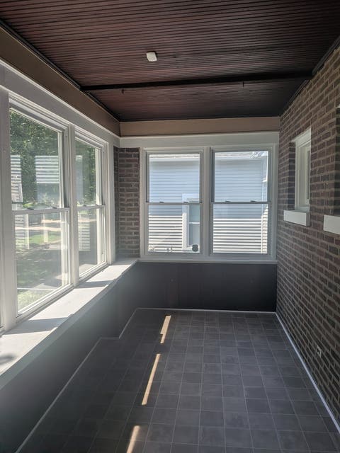 Tiny photo for 1000 Vine Street, Joliet, IL 60435 (MLS # 12694873)