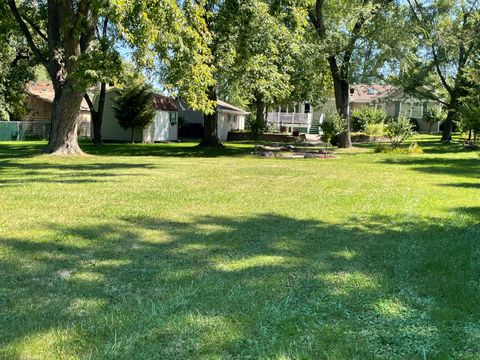 Tiny photo for 8506 S 85TH Court, Hickory Hills, IL 60457 (MLS # 12493998)