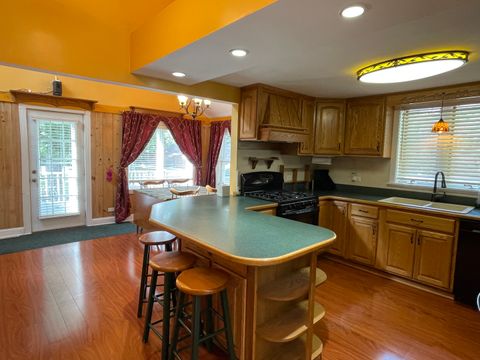 Tiny photo for 8506 S 85TH Court, Hickory Hills, IL 60457 (MLS # 12493998)