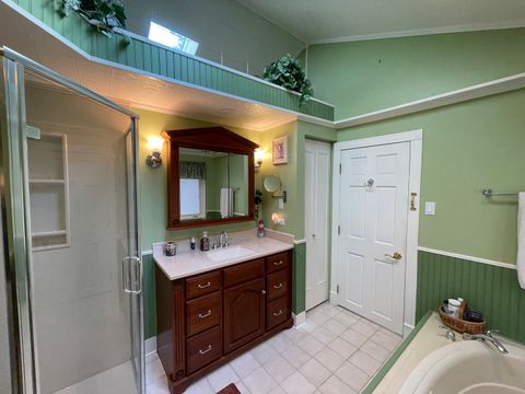 Tiny photo for 8506 S 85TH Court, Hickory Hills, IL 60457 (MLS # 12493998)