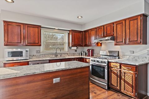 Tiny photo for 1200 Deep Woods Drive, Elgin, IL 60120 (MLS # 12572039)