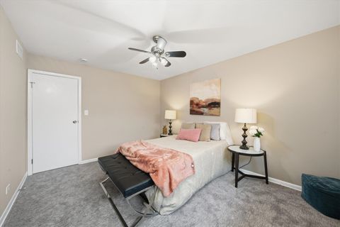 Tiny photo for 17048 Clyde Avenue, South Holland, IL 60473 (MLS # 12520692)