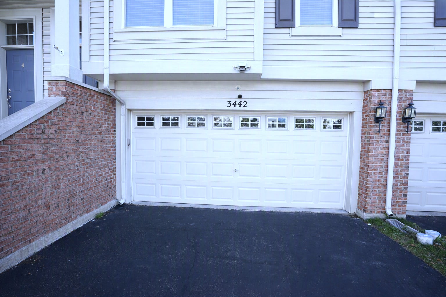 3442 Bradbury Circle