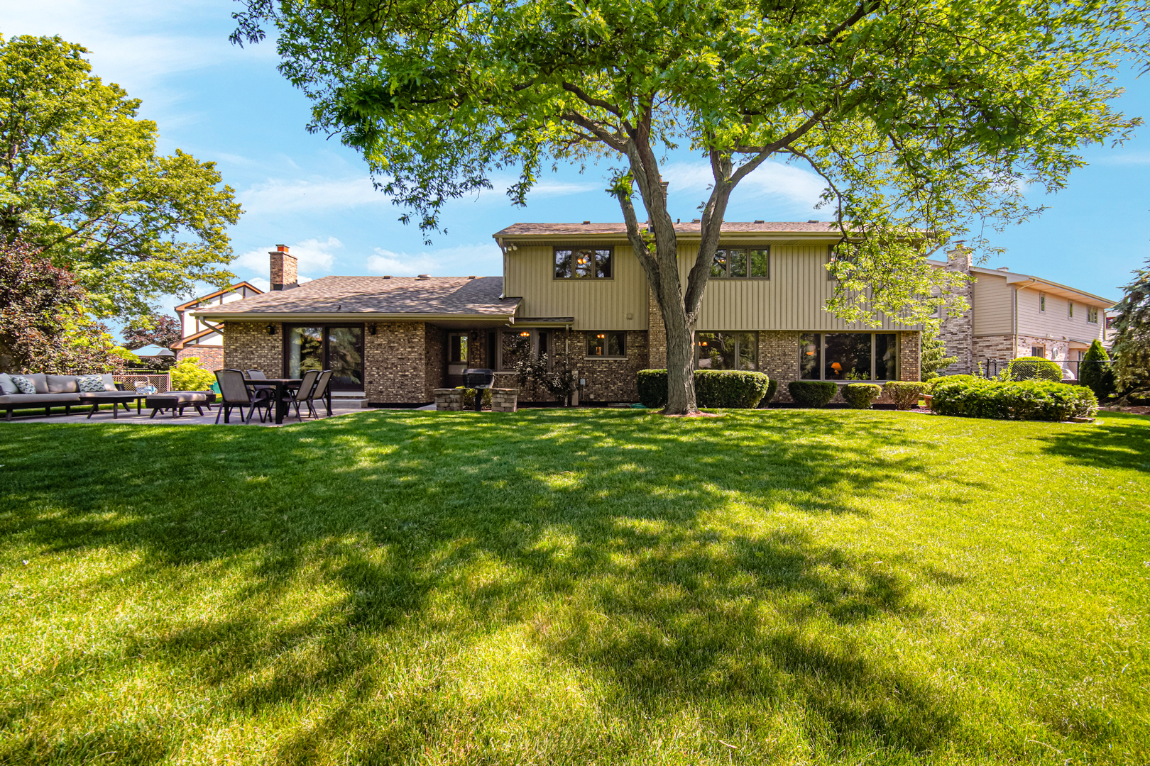 8353 Arrowhead Lane