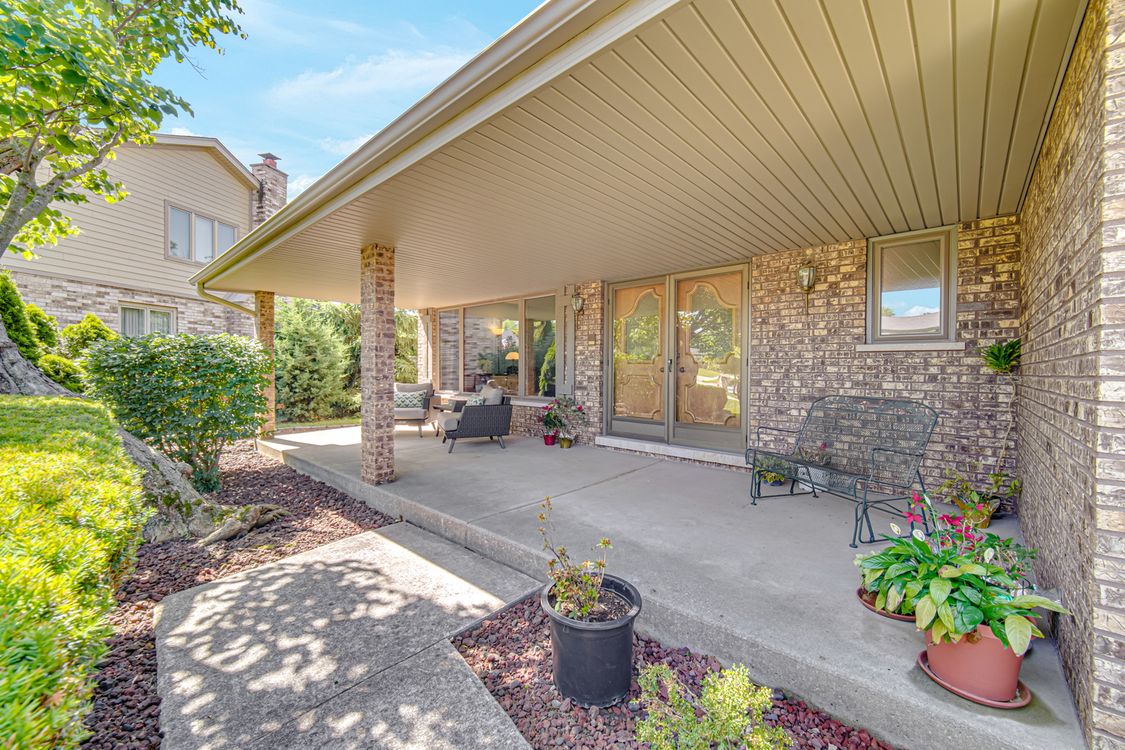 8353 Arrowhead Lane