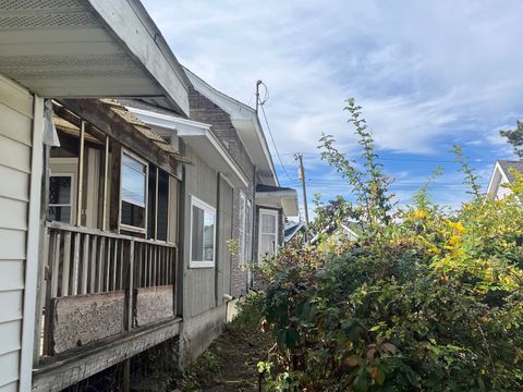 Tiny photo for 565 Northwestern Avenue, South Beloit, IL 61080 (MLS # 12499047)