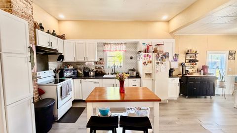 Tiny photo for 521 S Cherry Street, Centralia, IL 62801 (MLS # 12614449)