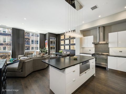 Tiny photo for 23 N Aberdeen Street #2N, Chicago, IL 60607 (MLS # 12579822)