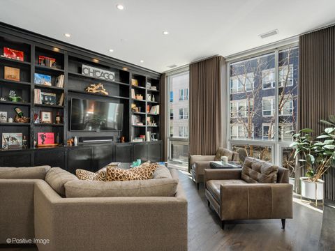 Tiny photo for 23 N Aberdeen Street #2N, Chicago, IL 60607 (MLS # 12579822)