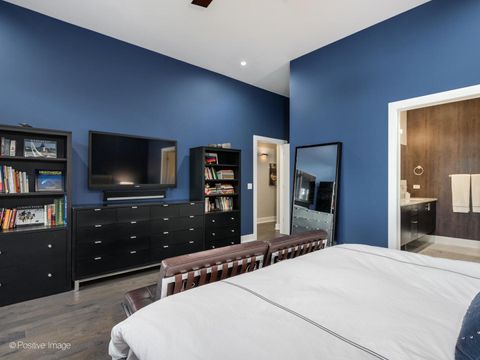 Tiny photo for 23 N Aberdeen Street #2N, Chicago, IL 60607 (MLS # 12579822)