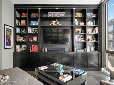 Tiny photo for 23 N Aberdeen Street #2N, Chicago, IL 60607 (MLS # 12579822)