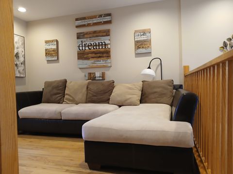 Tiny photo for 210 N Des Plaines Avenue N #D, Forest Park, IL 60130 (MLS # 12563615)