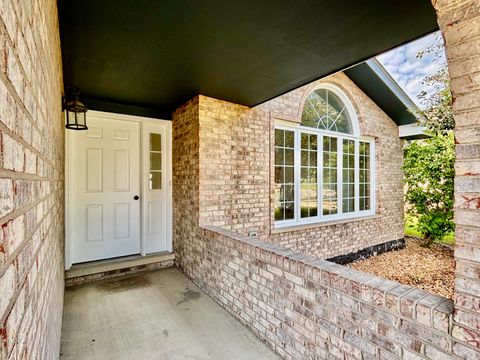 Tiny photo for 334 Heritage Parkway, Romeoville, IL 60446 (MLS # 12478839)