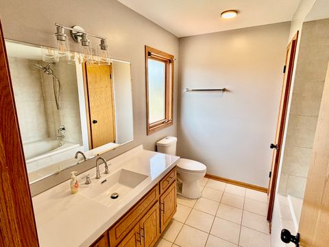Tiny photo for 334 Heritage Parkway, Romeoville, IL 60446 (MLS # 12478839)