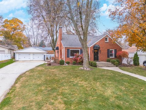 Tiny photo for 502 Colton Avenue, Bloomington, IL 61701 (MLS # 12521092)