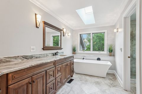 Tiny photo for 641 Mason Lane, Lake In The Hills, IL 60156 (MLS # 12413456)