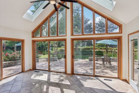 Tiny photo for 641 Mason Lane, Lake In The Hills, IL 60156 (MLS # 12413456)