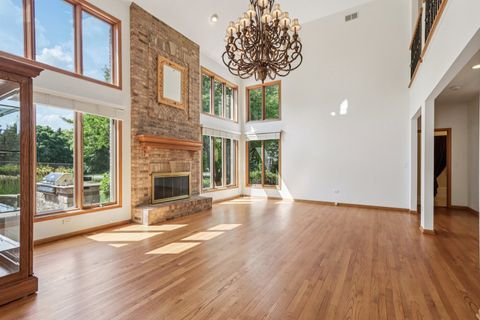 Tiny photo for 641 Mason Lane, Lake In The Hills, IL 60156 (MLS # 12413456)