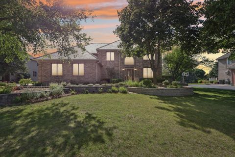 Tiny photo for 641 Mason Lane, Lake In The Hills, IL 60156 (MLS # 12413456)